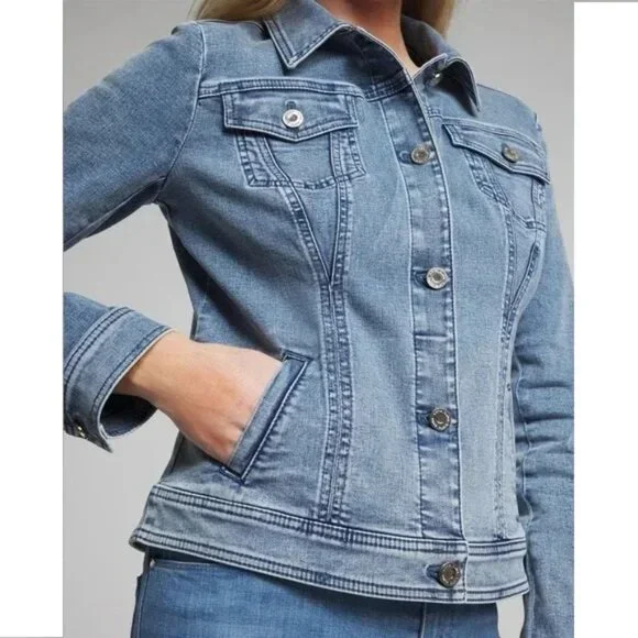 NWT White House Black Market Slim Trucker Denim Jacket Sorelle Original #A1711 - Picture 3 of 12